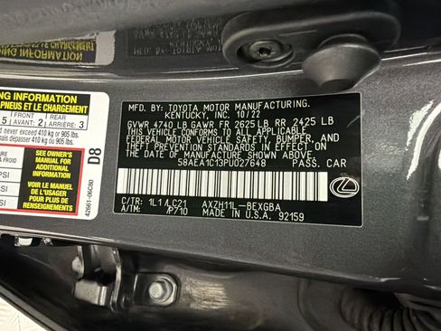 Used 2023 Lexus ES 300h w/ Luxury Package FWD image 23