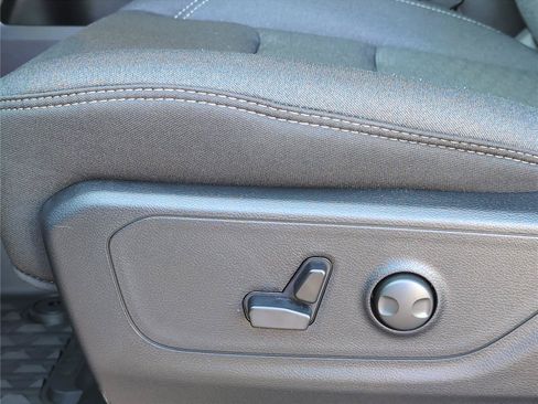 New 2026 RAM 1500 Big Horn AWD/4WD image 10