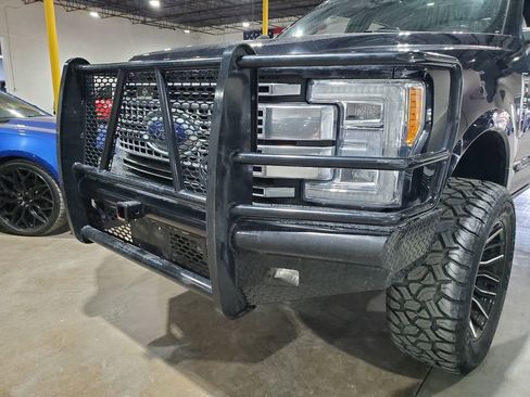 Used 2019 Ford F250 Platinum w/ Platinum Ultimate Package AWD/4WD image 53