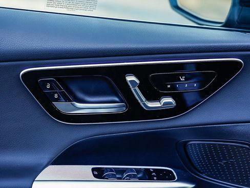 New 2026 Mercedes-Benz GLC 300 4MATIC image 22