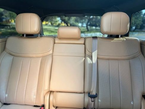 Used 2023 Land Rover Range Rover SE AWD/4WD image 19