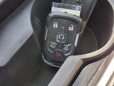 Used 2020 GMC Yukon XL Denali w/ Open Road Package image 11