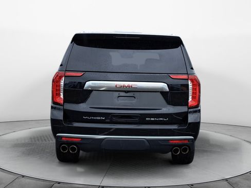 Used 2023 GMC Yukon XL Denali AWD/4WD image 6