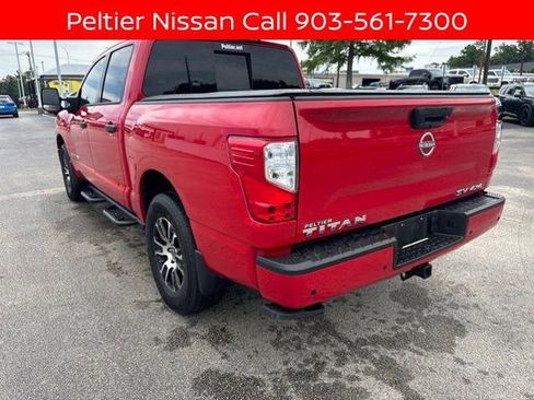 Certified 2024 Nissan Titan SV w/ SV Convenience Package AWD/4WD image 5