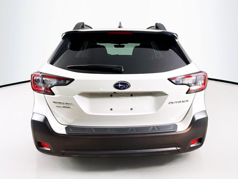 Used 2025 Subaru Outback Premium w/ Popular Package #1A AWD/4WD image 30