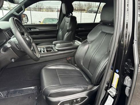 Used 2023 Jeep Wagoneer Series II image 24