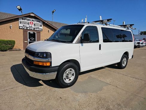 Used 2013 Chevrolet Express 2500 LT w/ LT Preferred Equipment Group image 7
