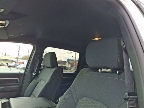 New 2026 RAM 1500 4x4 Crew Cab image 8