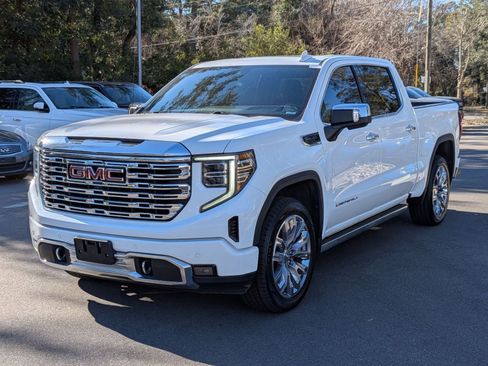 Used 2022 GMC Sierra 1500 Denali w/ Denali Reserve Package image 7