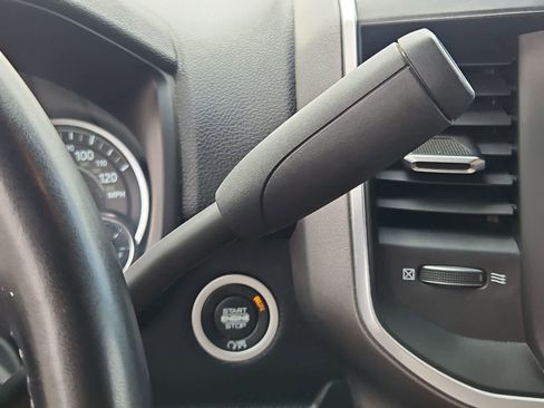 Used 2024 RAM 2500 Big Horn image 32