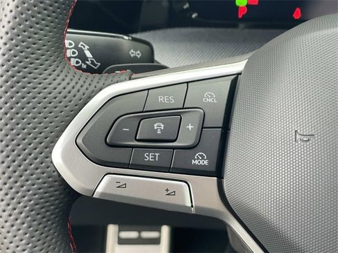 New 2025 Volkswagen GTI SE image 8