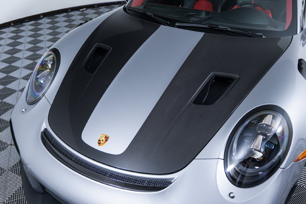 Certified 2018 Porsche 911 GT2 RS RWD image 18