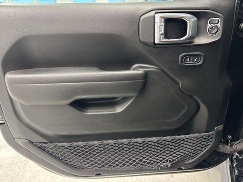 Used 2023 Jeep Wrangler Unlimited Rubicon 4xe w/ Safety Group image 18