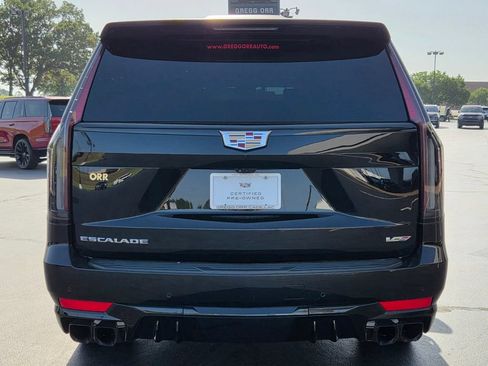 Used 2023 Cadillac Escalade V w/ Heavy-Duty Trailer Package AWD/4WD image 6
