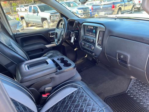Used 2016 Chevrolet Silverado 1500 LT w/ All Star Edition image 19