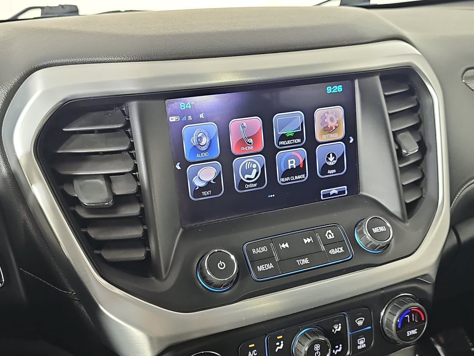 Used 2019 GMC Acadia SLT w/ LPO, Cargo Package FWD image 21