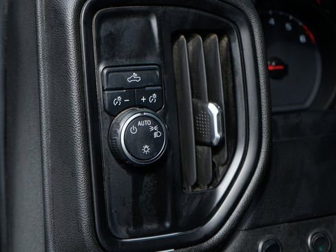 Used 2021 Chevrolet Silverado 2500 W/T w/ WT Fleet Convenience Package image 21