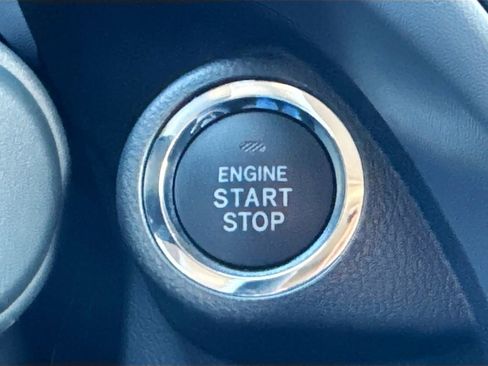 Certified 2025 Subaru Crosstrek 2.5i Limited w/ Crosstrek Mirror Package image 23