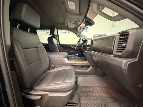 Used 2024 Chevrolet Silverado 1500 RST AWD/4WD image 22
