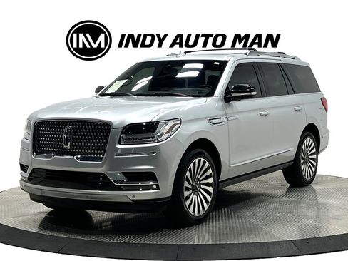 Used 2019 Lincoln Navigator Reserve w/ Cargo Package AWD/4WD image 8