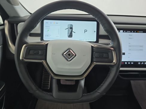 Used 2024 Rivian R1S Adventure AWD/4WD image 28