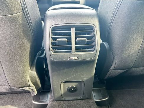 Used 2025 Ford Escape Active AWD/4WD image 29