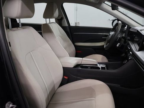 Used 2024 Hyundai Sonata SEL FWD image 25