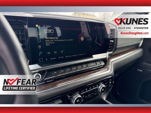 Used 2023 GMC Sierra 1500 Elevation w/ Preferred Package image 27