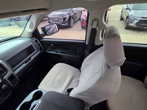 Used 2014 RAM 1500 Express image 18