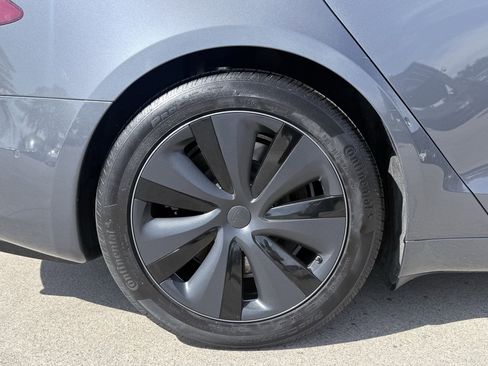 Used 2021 Tesla Model S Long Range image 10