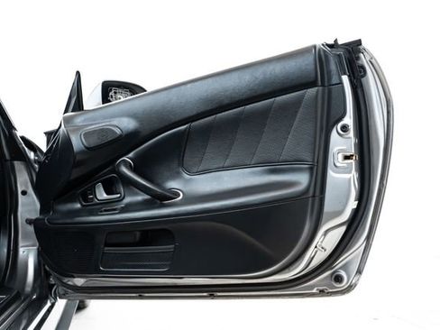 Used 2005 Honda S2000 image 20