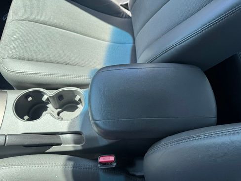 Used 2010 Hyundai Sonata SE FWD image 19