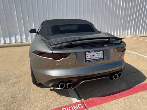Used 2018 Jaguar F-TYPE R AWD/4WD image 5