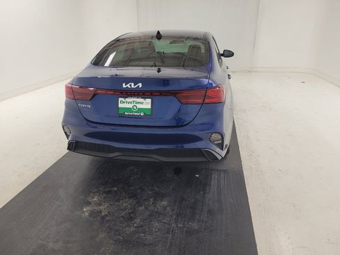 Used 2022 Kia Forte LXS FWD image 7