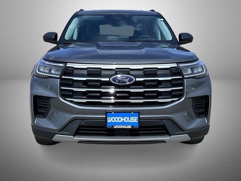 New 2026 Ford Explorer Active AWD/4WD image 2