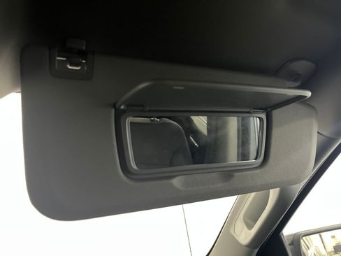 Used 2021 Chevrolet Silverado 1500 LT Trail Boss w/ Bed Protection Package image 81