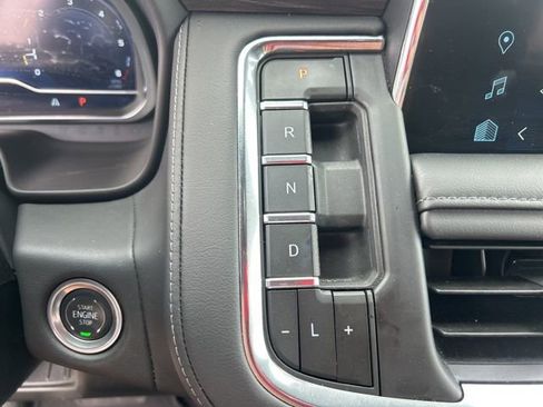 Used 2024 Chevrolet Tahoe LT RWD image 26