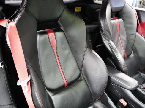 Used 2017 McLaren 570S Coupe RWD image 21