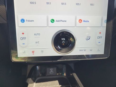 Certified 2022 Ford Mustang Mach-E Premium image 24