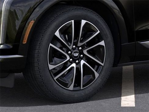 New 2025 Cadillac Optiq Sport 1 image 9