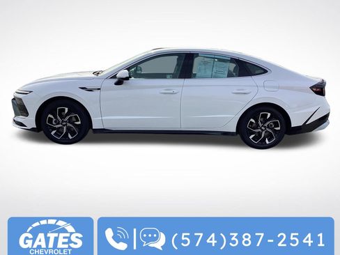 Used 2025 Hyundai Sonata SEL FWD image 6