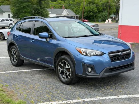 Used 2018 Subaru Crosstrek 2.0i Premium w/ Popular Package #2 AWD/4WD image 3