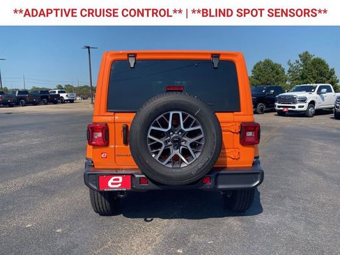 New 2025 Jeep Wrangler Sahara image 7