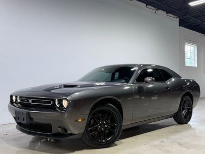 Used 2019 Dodge Challenger SXT
