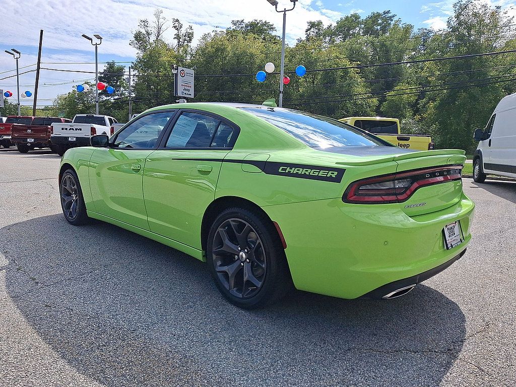 Used 2019 Dodge Charger SXT w/ Plus Group RWD image 51