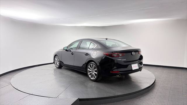 Used 2019 MAZDA MAZDA3 Sedan w/ Preferred Package FWD image 6