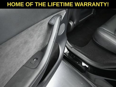 Used 2023 Tesla Model Y Long Range AWD/4WD image 51