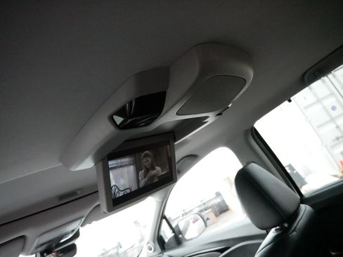 Certified 2022 Honda Pilot Touring image 33