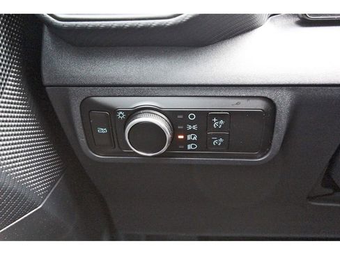 Used 2024 Ford Mustang EcoBoost image 13