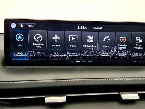 Used 2024 Genesis GV70 2.5T w/ Sport Prestige Package image 18